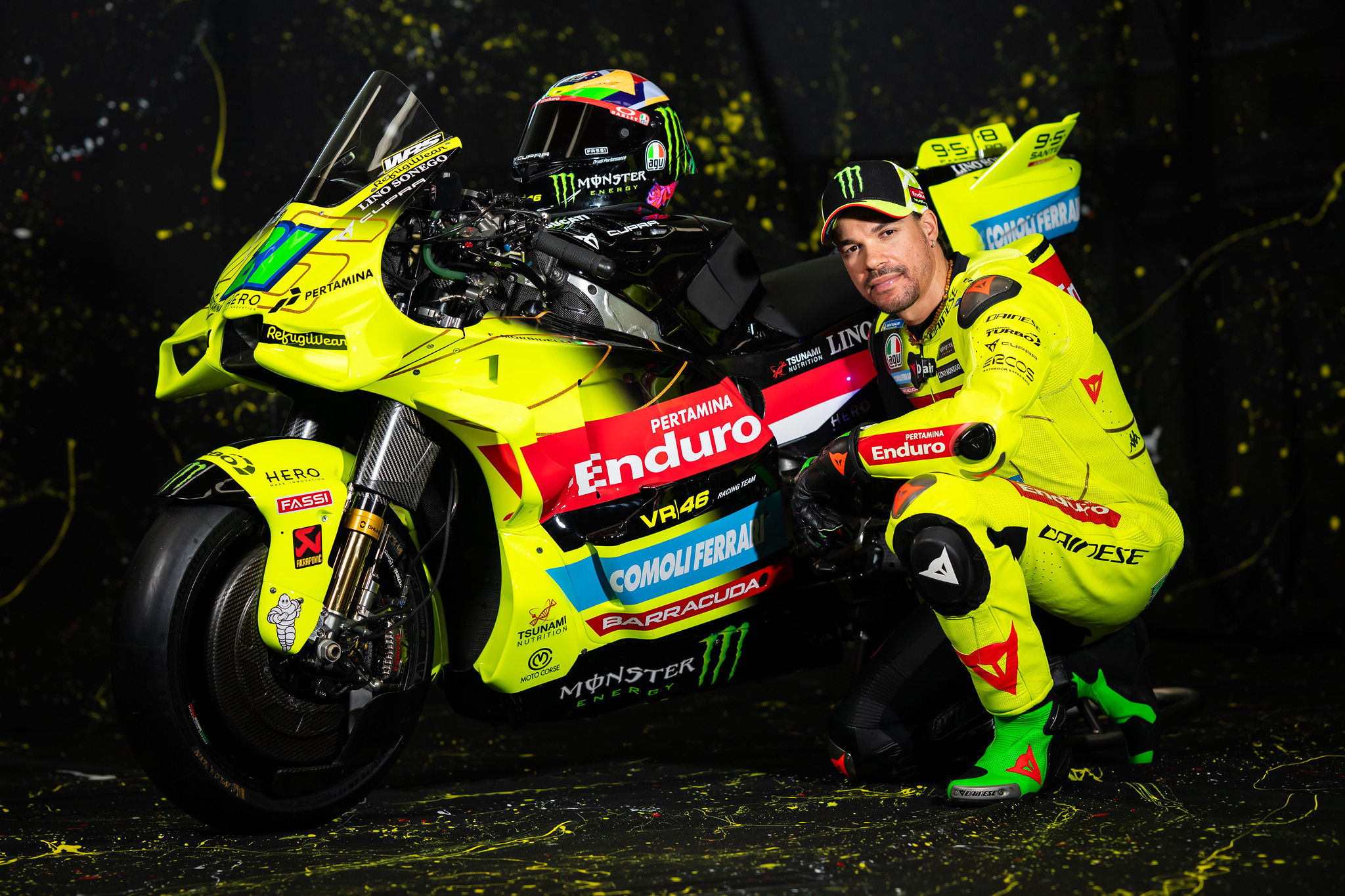 VR46 Racing Team Ducati MotoGP motor met zwarte en gele kleurstelling 2026